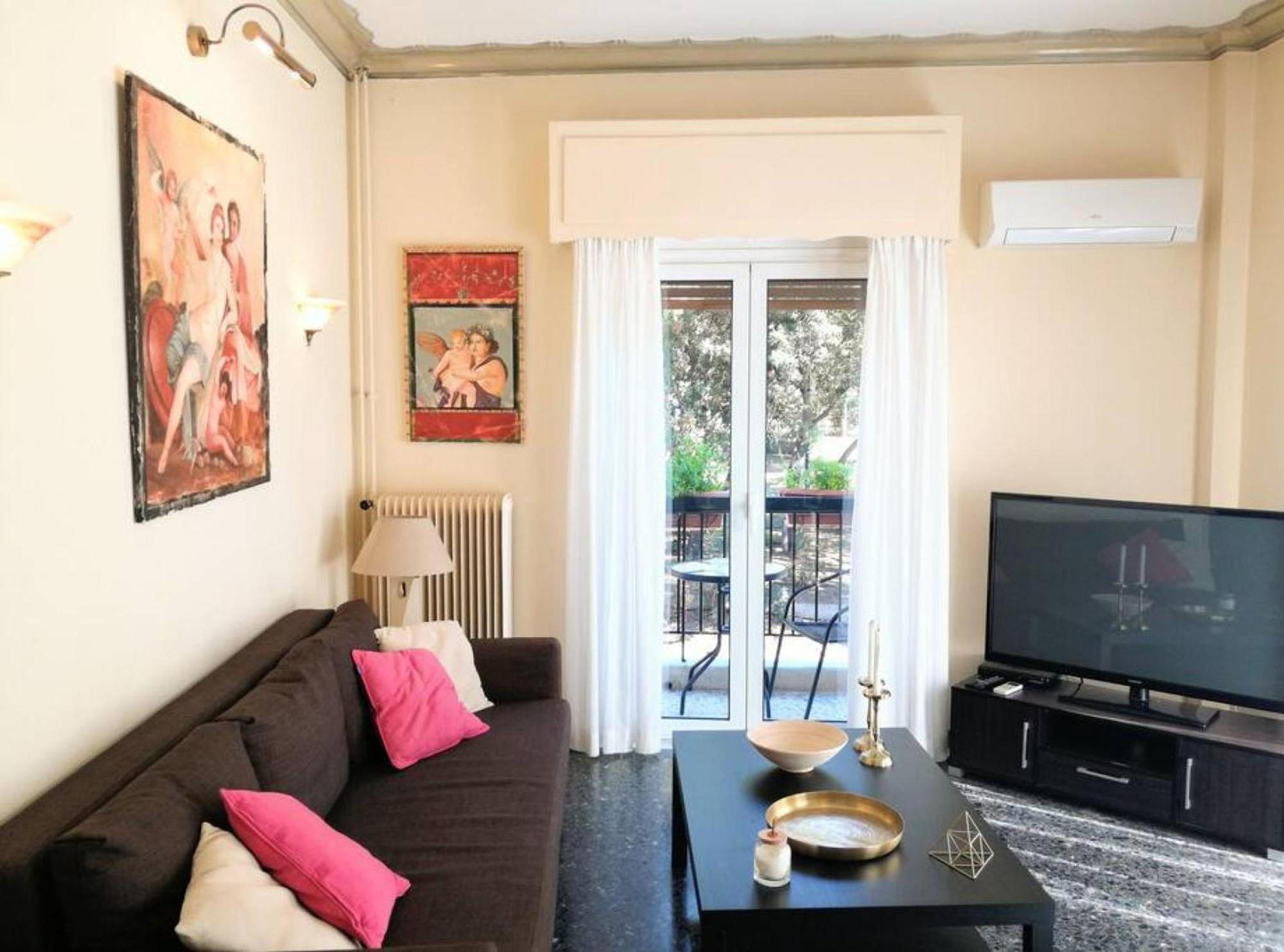 Elegant Apartment In Acropolis With Roof Garden Athens Exterior photo